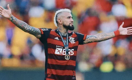 Arturo Vidal rescinde su contrato con Flamengo pero permanecerá en Brasil