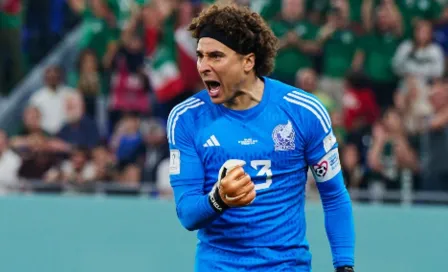 Sorpresa de cumpleaños para Memo Ochoa en la antesala de la Final de la Copa Oro