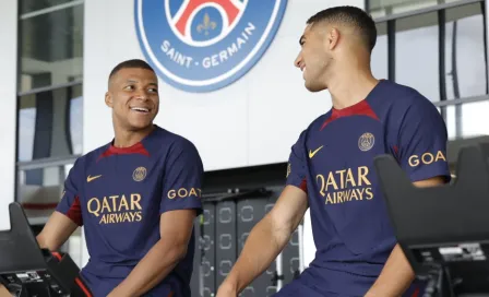 Mbappé reporta a los entrenamientos del PSG mientras su futuro es incierto