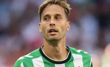 ¿Se cae su fichaje? Sergio Canales viaja a Inglaterra para iniciar la pretemporada con el Real Betis 