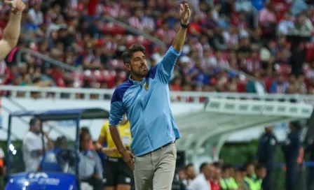 Paunovic asegura que Chivas peleará por el título: 'Yo estoy aquí para ganar'