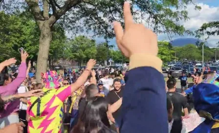 ¡Conato de bronca! Aficionados de Pumas y Montréal se enfrentan previo al partido 