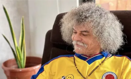 Carlos "El Pibe" Valderrama omitió a los regios en "Cortita y al pie"