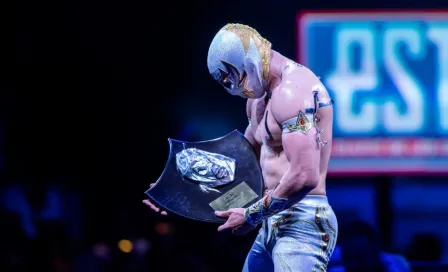 ¡Histórico! Máscara Dorada 2.0 se convierte en el luchador más joven en ganar la leyenda de plata