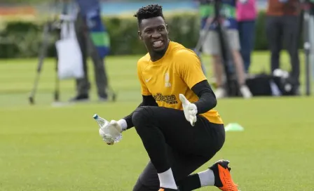 ¡Vaya enojo! André Onana le metió un fuerte regaño a Harry Maguire por un error