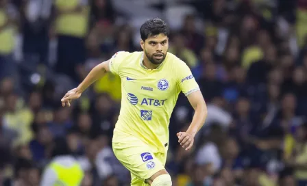 América y AEK Atenas mantienen negociaciones por Néstor Araujo