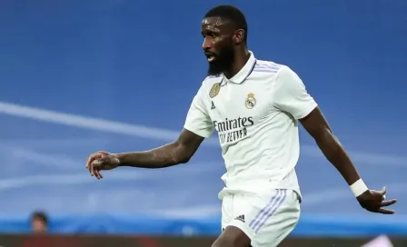 Antonio Rüdiger abandonó entrenamiento con el Real Madrid debido a lesión en la rodilla