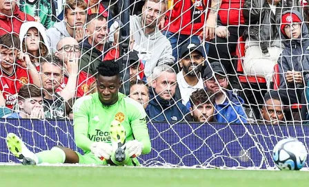 André Onana debuta en Old Trafford y Lens lo recibe con golazo de media cancha