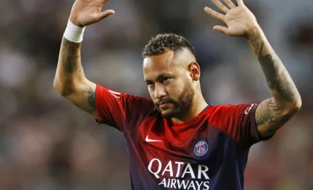 Neymar comunicó a la directiva del PSG su deseo de salir del equipo este verano