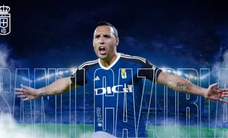 Santi Cazorla fue presentado con el Real Oviedo de España al estilo del Señor de los Anillos