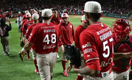 Diablos Rojos siguen encendidos y vencen a Pericos de Puebla en el Juego 1 de la Serie de Zona