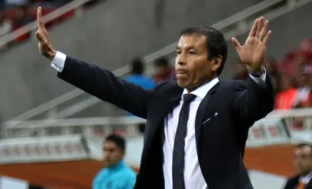 ¡El 'Profe' Cruz al rescate! El entrenador está entre la baraja de técnicos para llegar a Puebla 