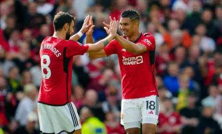 Manchester United remonta desventaja de dos goles y vence al Nottingham Forest