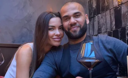 Dani Alves vuelve a escribir una carta hacia Joana Sanz: 'Sigo teniendo mariposas cuando te veo'