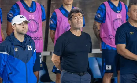 Selección de El Salvador se quedó sin entrenador; Hugo Pérez fue despedido del cargo