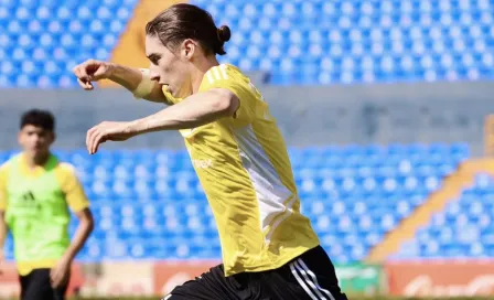 Marcelo Flores se luce con jugada fantasía en el entrenamiento con Tigres y las redes explotan