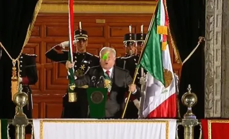 AMLO: Apuntan con un láser al Presidente de México en Grito de Independencia 2023