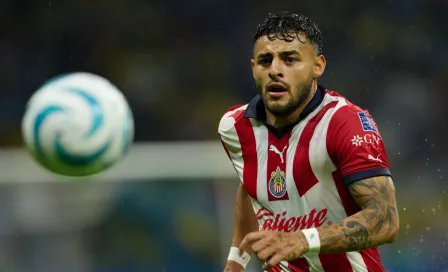 ¿Alexis Vega desaparece o no con Chivas en los juegos importantes? Análisis estadístico