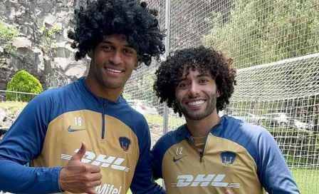 'Chinomanía' se apodera de Pumas; jugadores se ponen el look de César Huerta