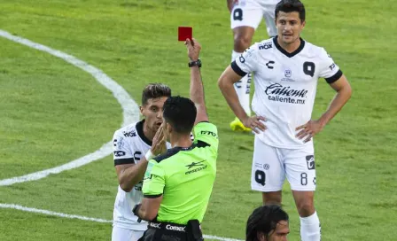 ¡No sólo América! Kevin Escamilla aseguró que Pumas también es 'favorecido' por el arbitraje