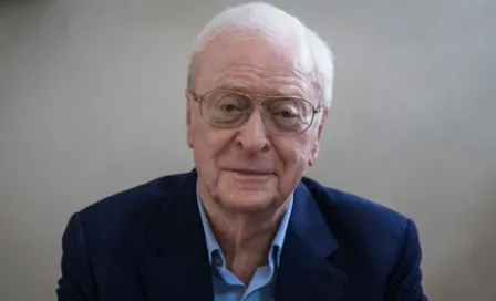 El actor Michael Caine anuncia su retiro tras 70 años de carrera