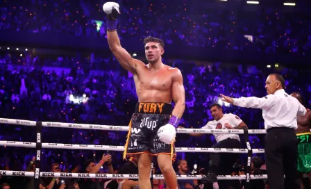 Tommy Fury vence a KSI por decisión mayoritaria en un emocionante combate