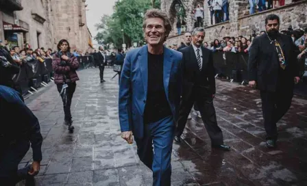 Willem Dafoe fue vitoreado en la alfombra roja del Festival Internacional de Cine de Morelia