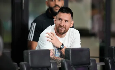 Messi recibe la visita de Ed Sheeran y comparte fotografías con el cantante y su familia