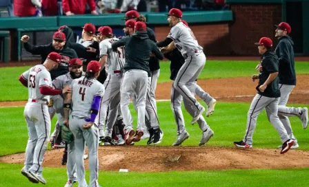 Diamonbacks regresó de una desventaja de 0-2, eliminó a los Phillies y jugarán la Serie Mundial