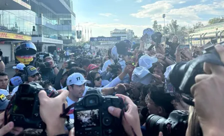 Checo Pérez y pilotos de F1 atendieron a fanáticos en el Autódromo Hermanos Rodríguez