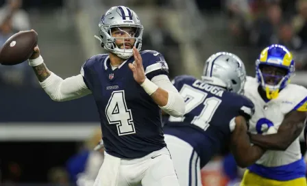 Cowboys aplastan a los Rams con 4 pases de anotación de Dak Prescott