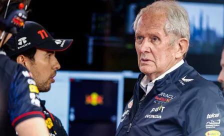 Helmut Marko niega rumores de la llegada de Fernando Alonso: 'Pérez conducirá con nosotros'