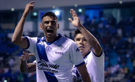 ¡Partidazo! Puebla vence a León en el último minuto con un hat trick de Guillermo Martínez