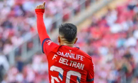 ¡Le tienen confianza! 'Nene' Beltrán fue titular con Chivas los 17 partidos del torneo regular