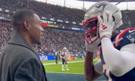 Ju-Ju Smith Schuster saluda a David Alaba previo al Pats vs Colts