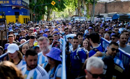 La Bombonera es clausurada por exceso de aforo en partido de Argentina y Boca Juniors 'explota'