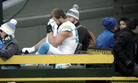 Joey Bosa salió del emparrillado entre lágrimas tras lesionarse ante Packers