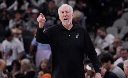 Gregg Popovich interrumpe partido para pedir que dejen de abuchear a Kawhi Leonard 