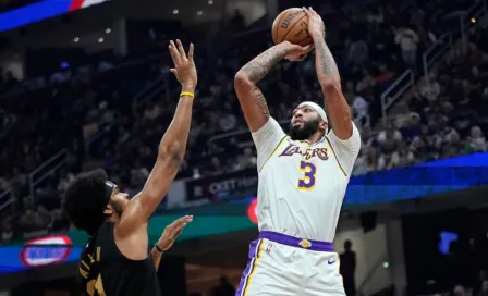 Anthony Davis comanda victoria de los Lakers sobre Cavaliers