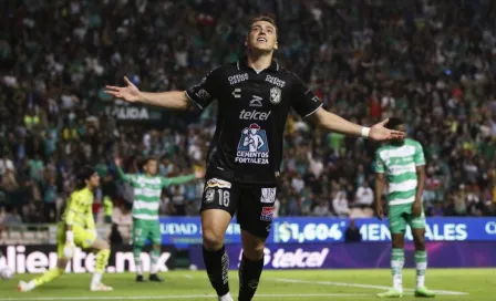 ¡A Liguilla! León sufre pero se impone a Santos y consigue su boleto a Cuartos de Final