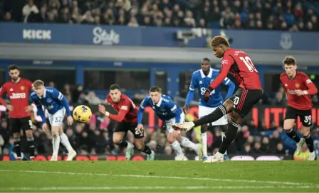 Manchester United goleó al Everton con golazo de Alejandro Garnacho