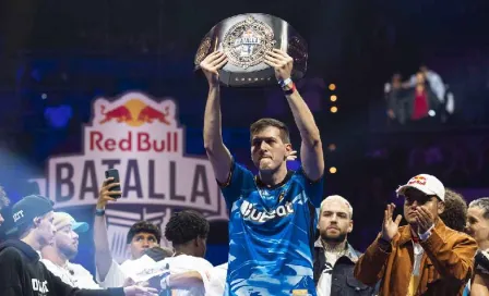 Chuty se corona en Red Bull Batalla 2023 y reconoce el legado de Aczino 