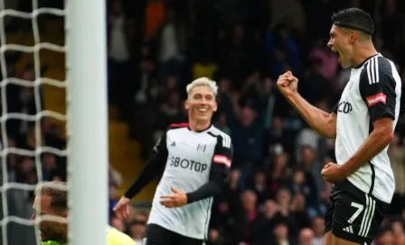 ¡Glorioso doblete! Raúl Jiménez comanda goleada de Fulham ante Nottingham Forest