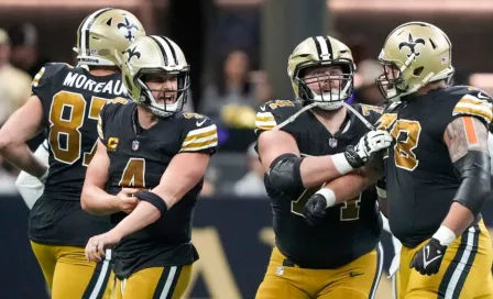 Saints, comandados por Dereck Carr, vencen con autoridad a Panthers