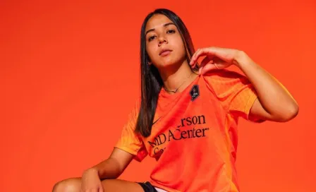 María Sánchez renueva con Houston Dash y se convierte en la mejor pagada de la NWSL