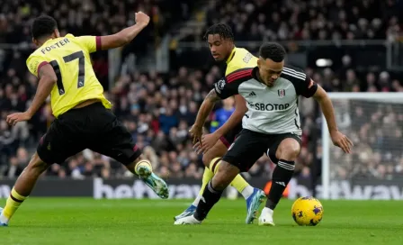 Fulham no puede sin Raúl Jiménez y pierde como local ante Burnley