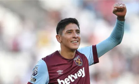 Edson Álvarez y el West Ham United desean una Feliz Navidad a todos los aficionados