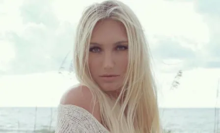 Revelan boda secreta de Brooke Hogan, hija de Hulk Hogan... ¡hace un año!