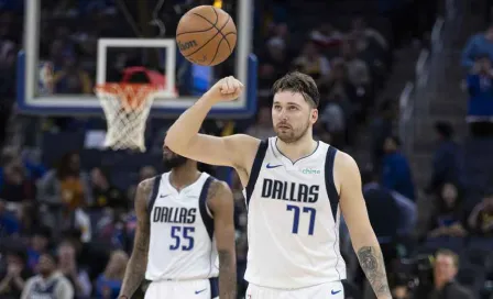 Doncic comanda triunfo de los Mavs 132-122 sobre los Warriors y regresan a la senda del triunfo