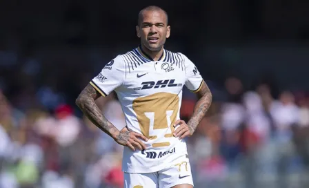 Madre de Dani Alves filtró identidad de la denunciante del jugador por abuso